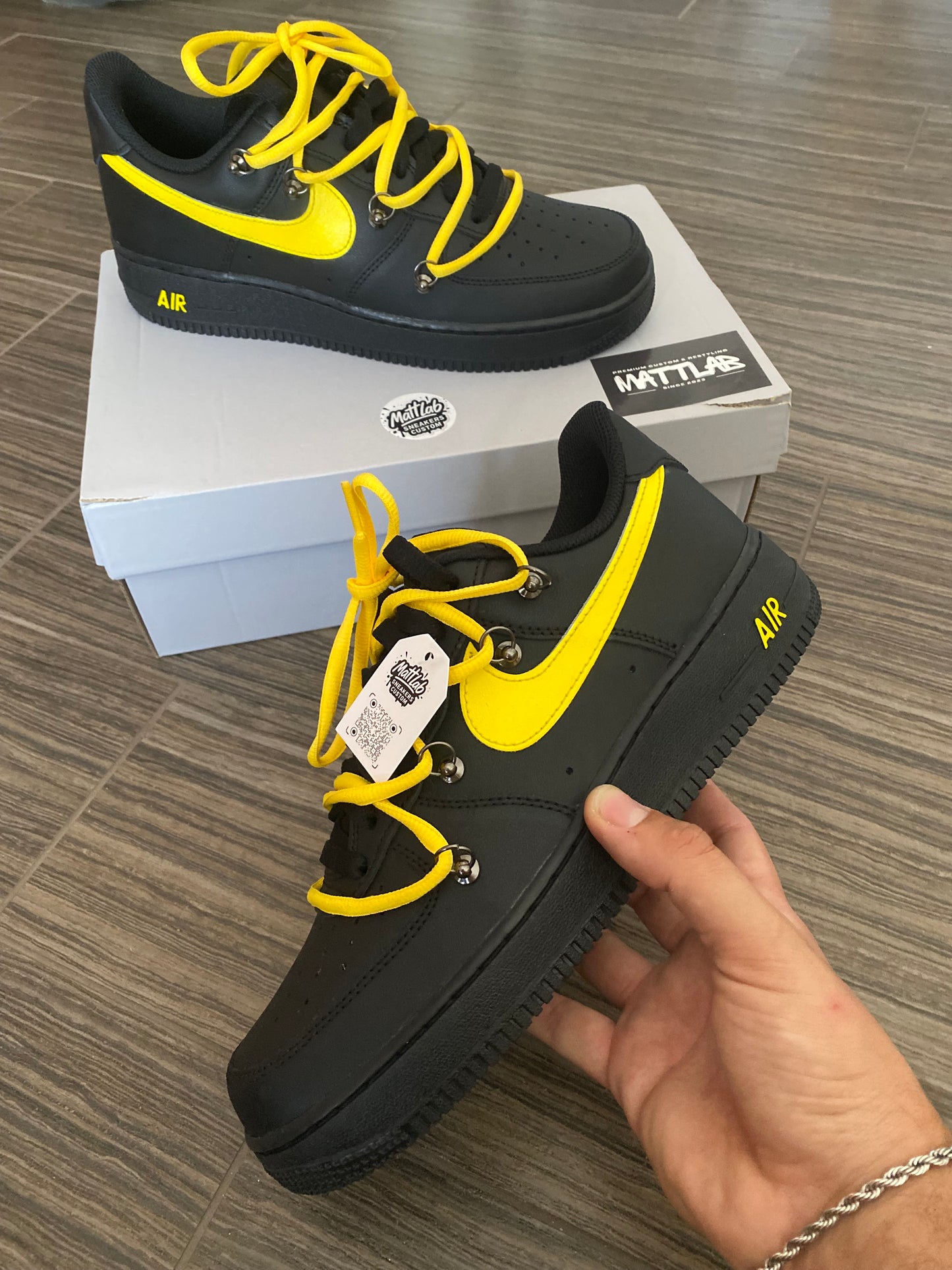 🟡 Air Force 1 Custom “Black & Yellow” 🖤