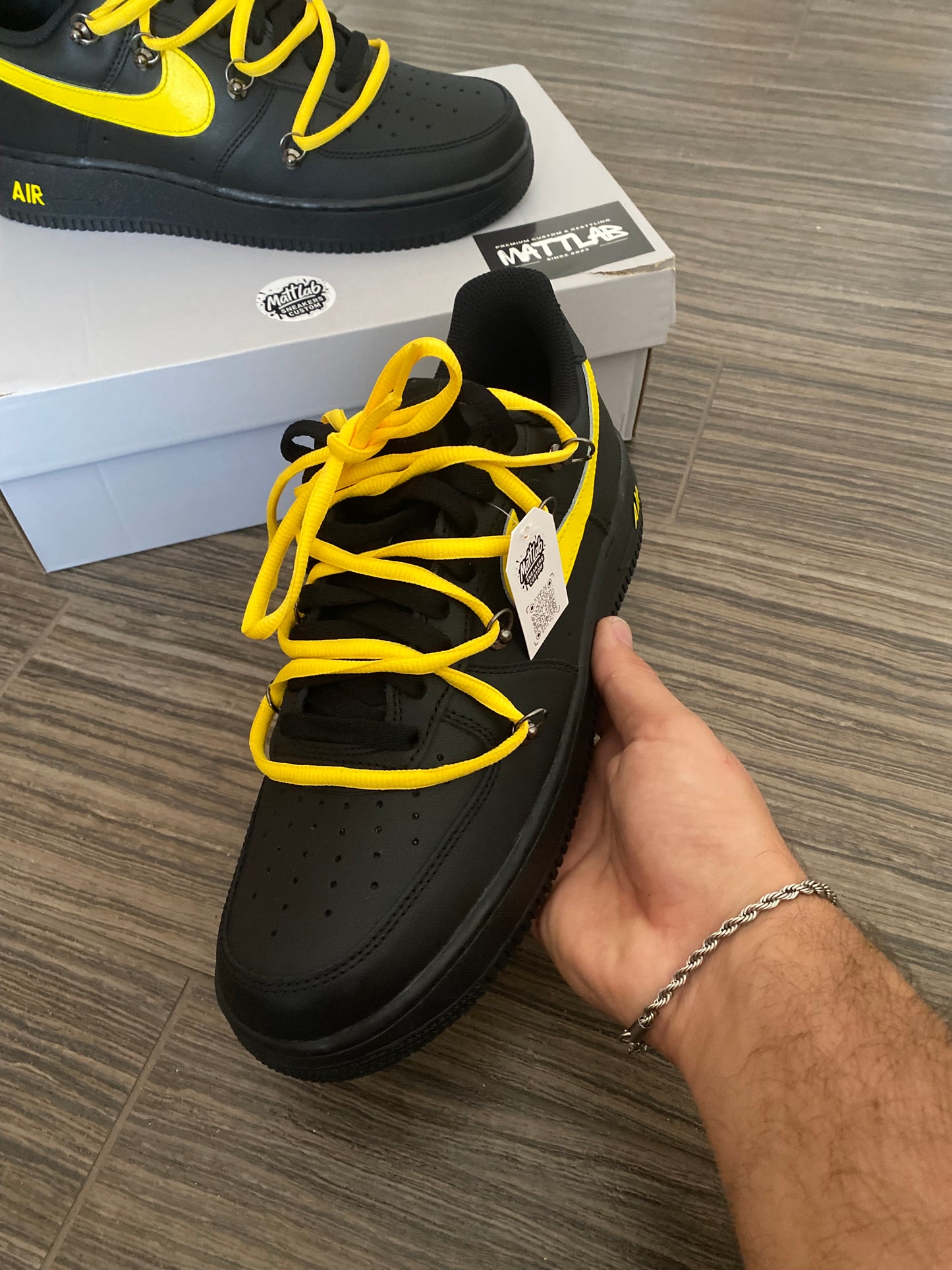 🟡 Air Force 1 Custom “Black & Yellow” 🖤