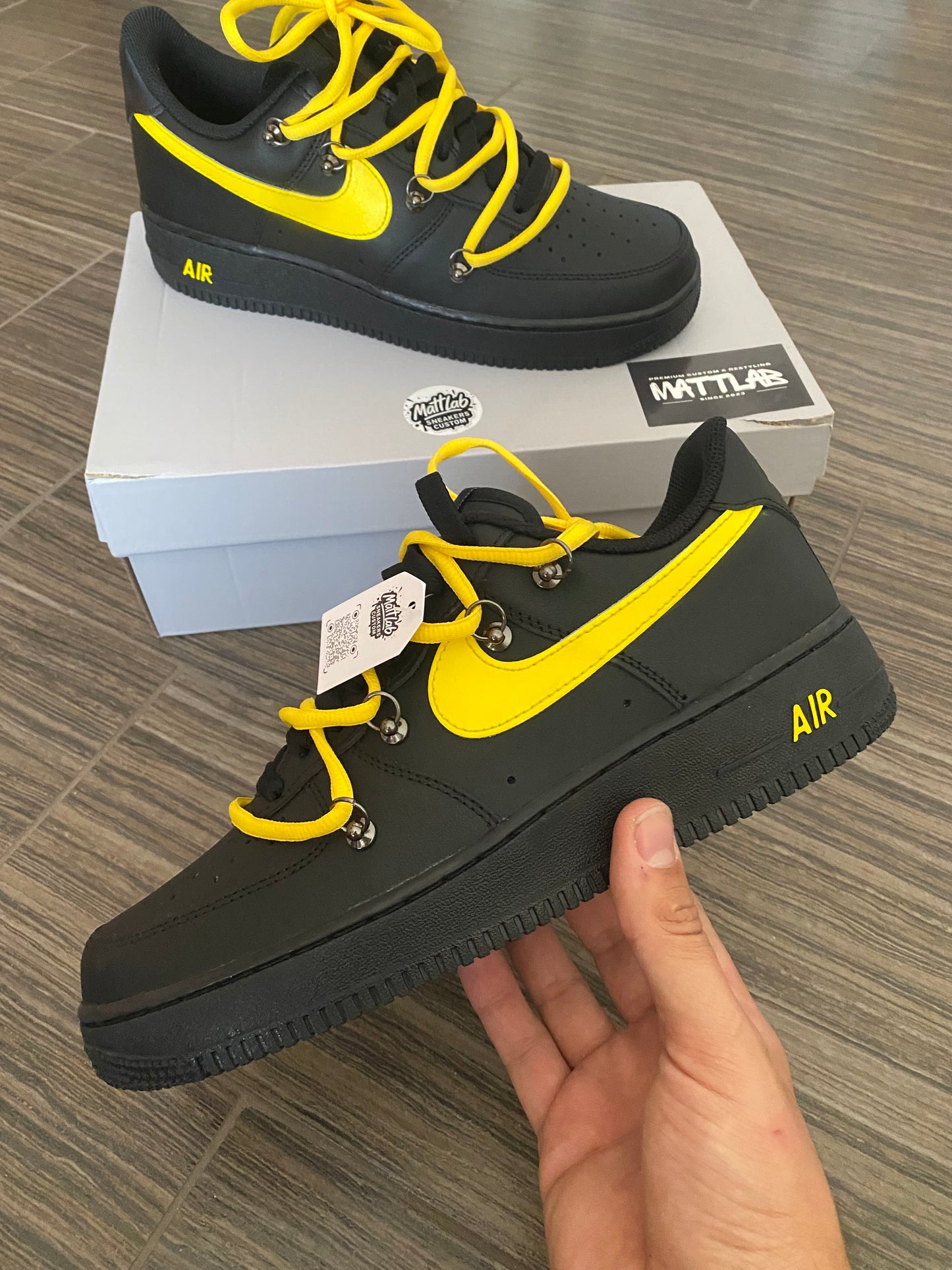 🟡 Air Force 1 Custom “Black & Yellow” 🖤