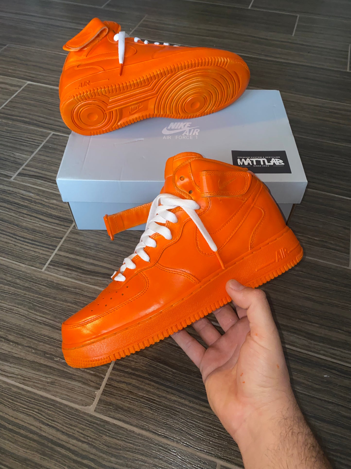 🟧 Air Force 1 High Custom “Supreme Orange” 🔥