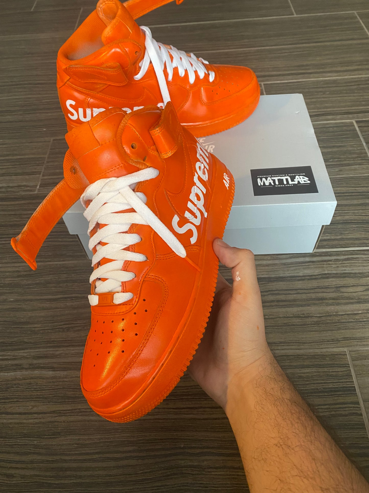 🟧 Air Force 1 High Custom “Supreme Orange” 🔥
