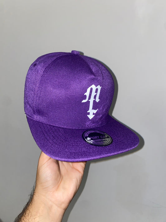 Cappello MATTLAB – Viola con Logo ML (Snapback)