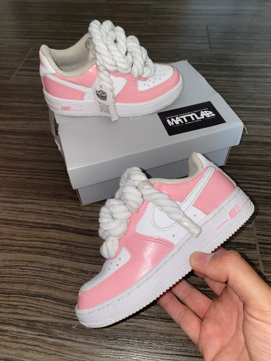 🎀 Air Force 1 Custom “Pink Touch – Kids Edition” 👟