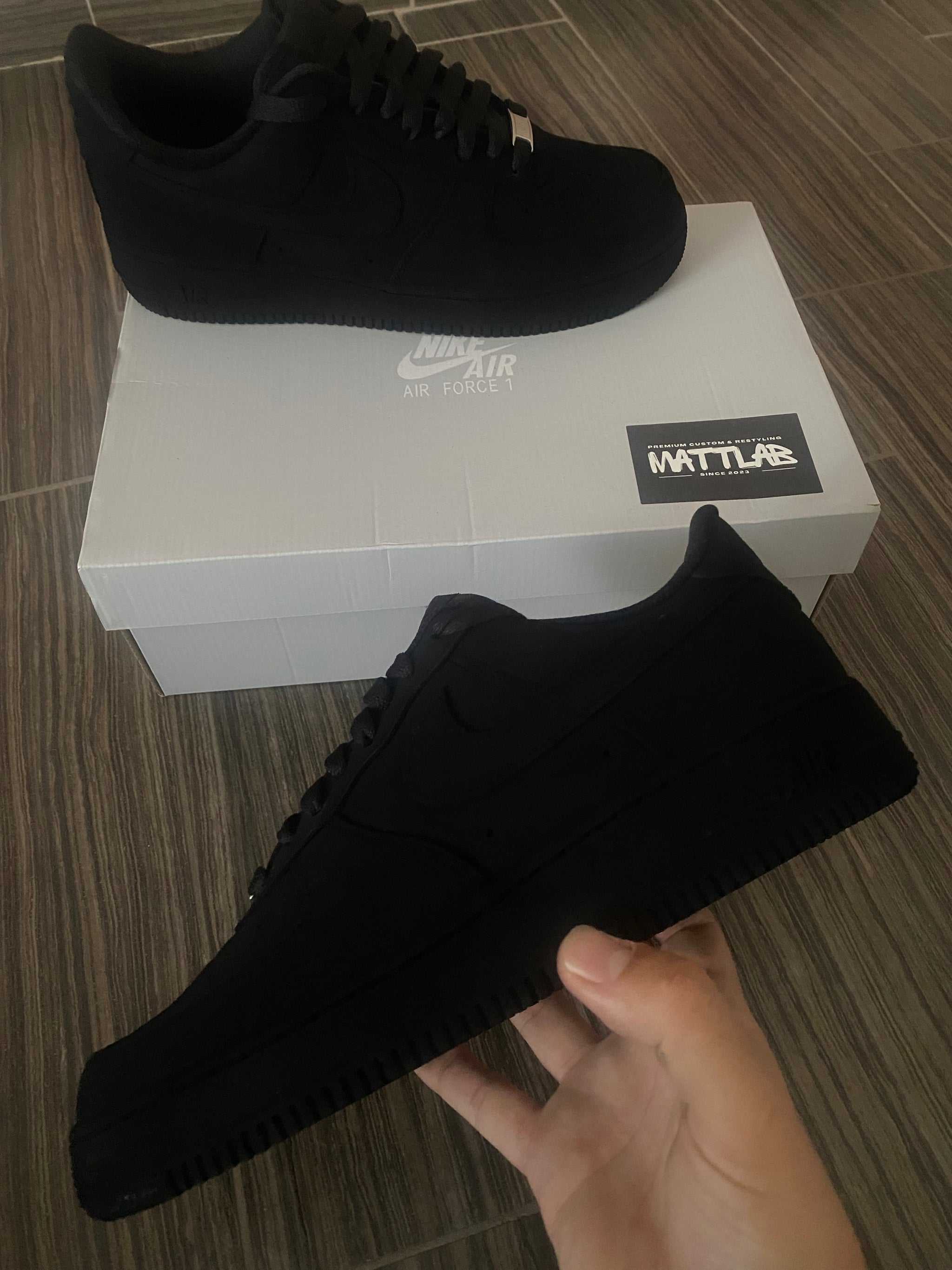 ⚫️ Air Force 1 Custom “ Black shadow Classic”